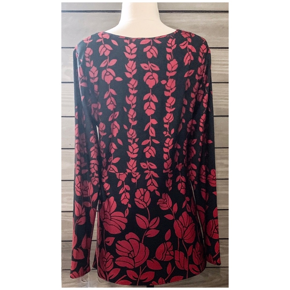 ALLISON MORGAN KNOT FRONT TUNIC - Picture 5 of 5